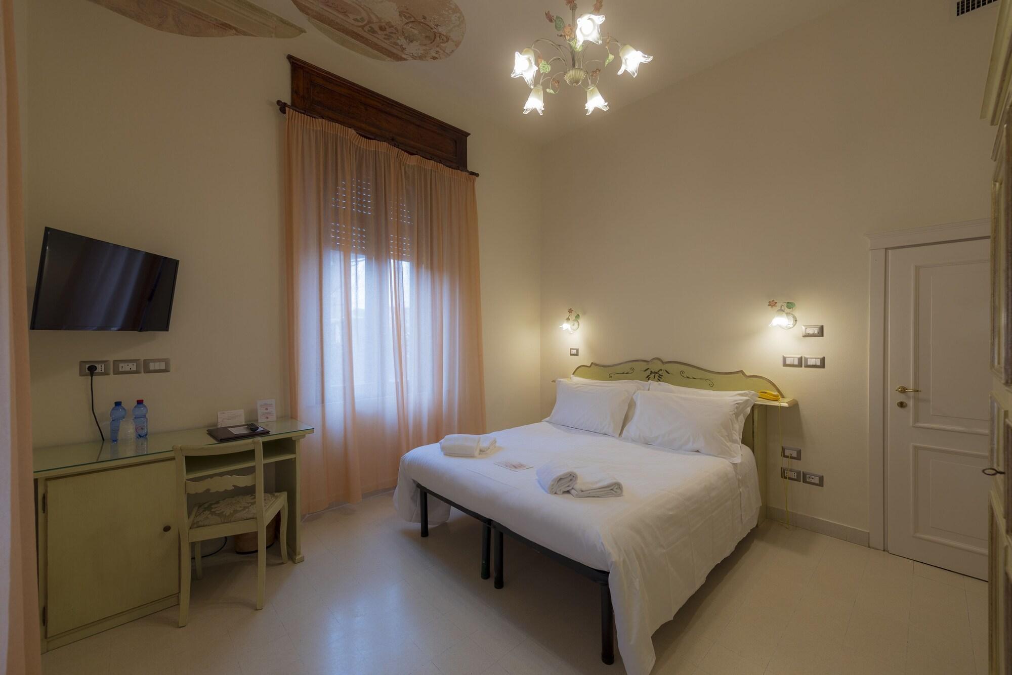 Villa Elda Boutique Hotel Siena Bagian luar foto