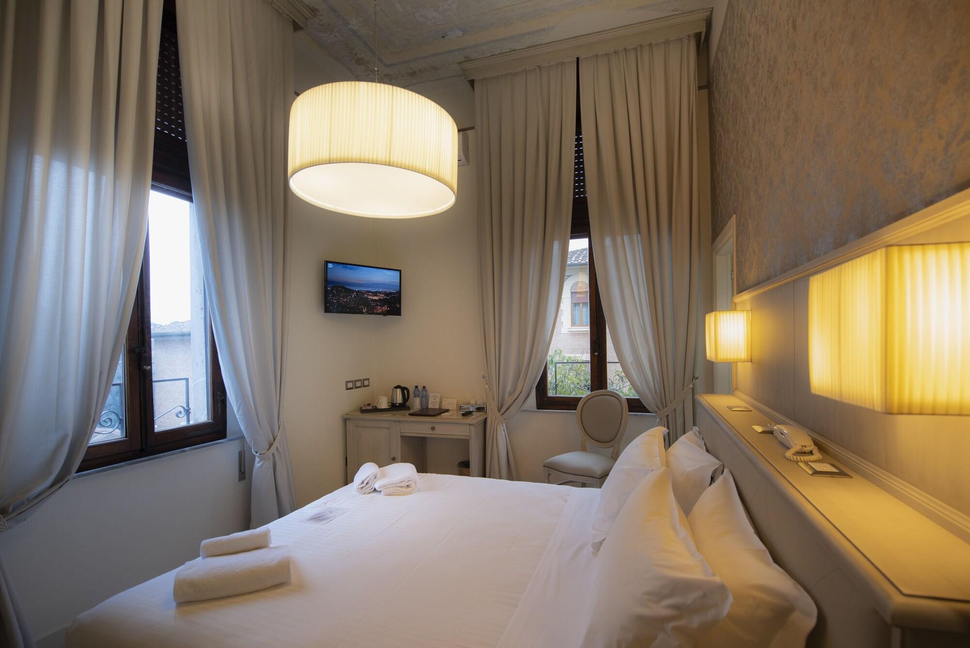 Villa Elda Boutique Hotel Siena Bagian luar foto