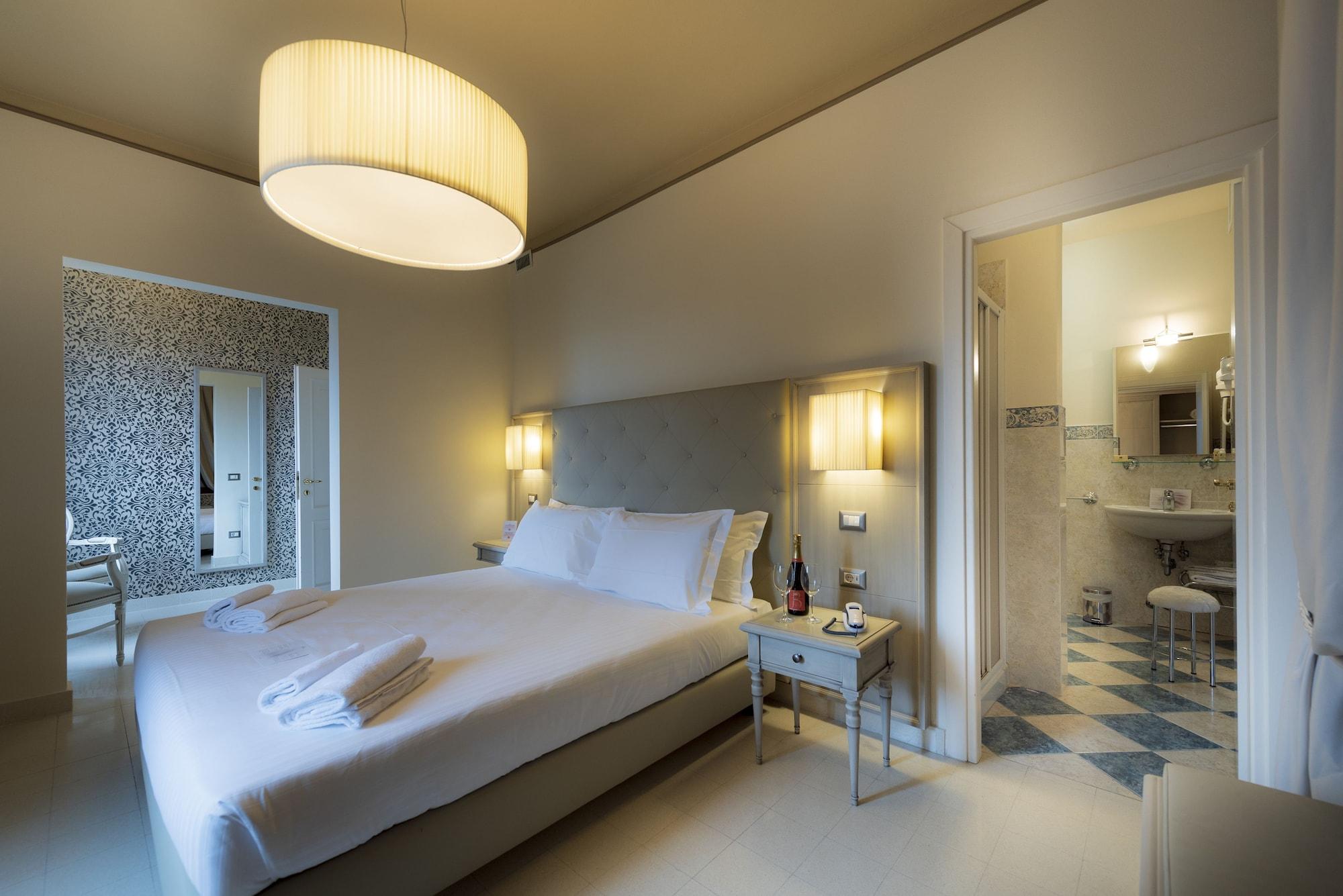 Villa Elda Boutique Hotel Siena Bagian luar foto