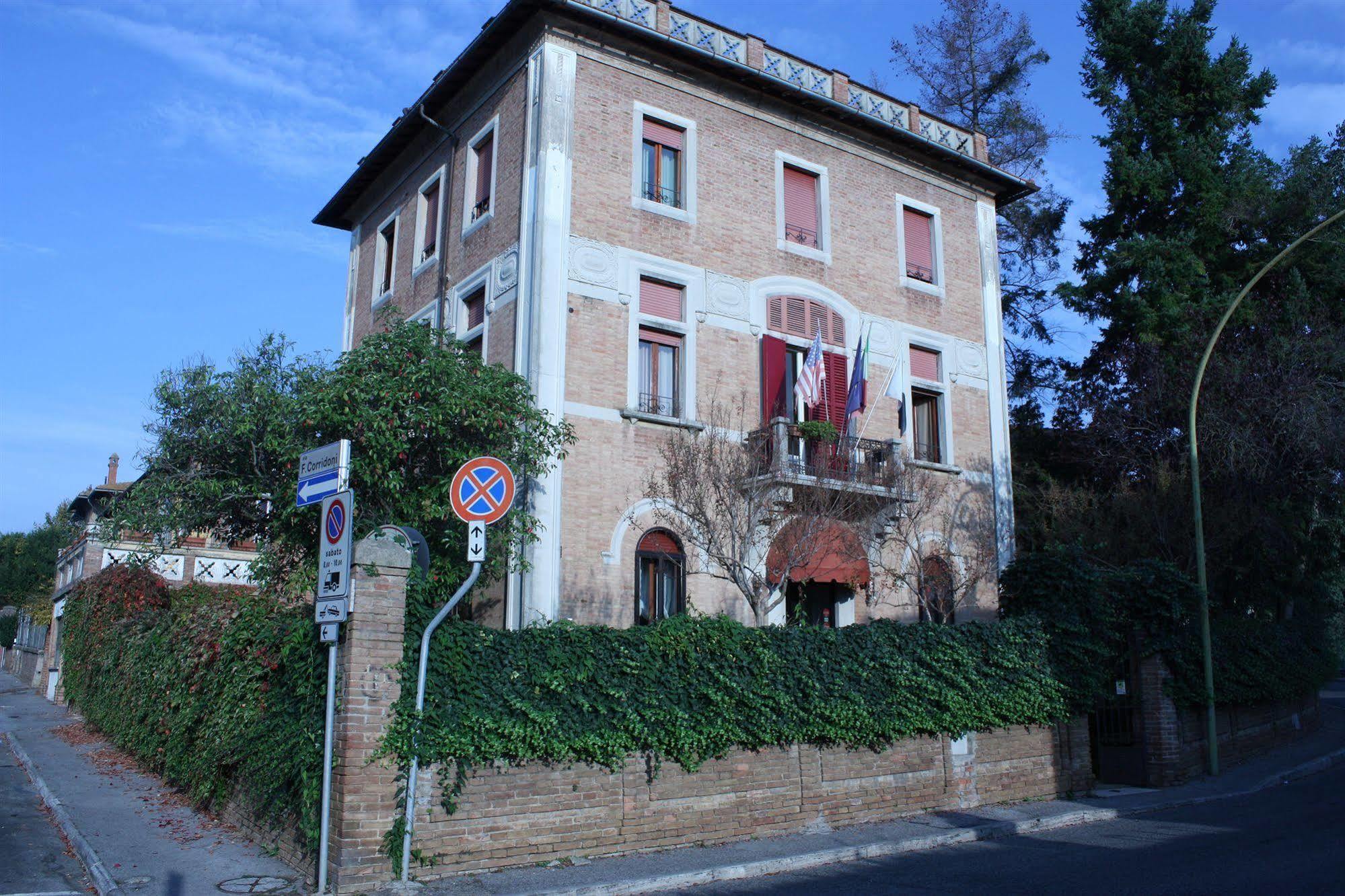 Villa Elda Boutique Hotel Siena Bagian luar foto