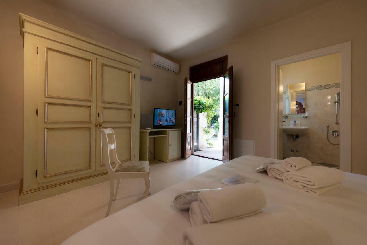 Villa Elda Boutique Hotel Siena Bagian luar foto